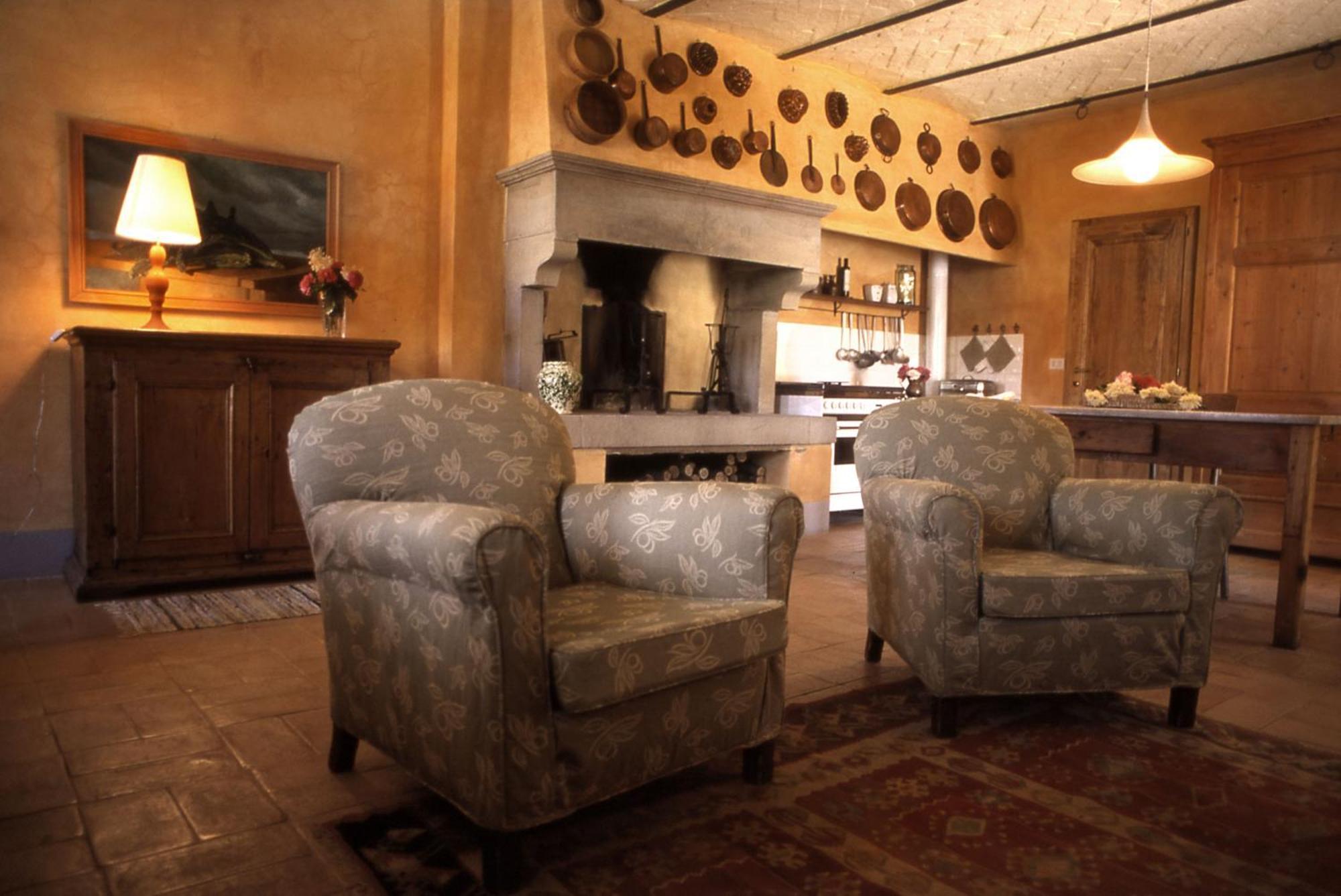 Agriturismo Fattoria Santa Vittoria Pozzo  Buitenkant foto